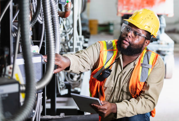 Best Commercial Electrician Services  in West Linn, OR